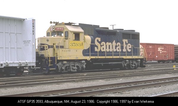 ATSF GP35 3593