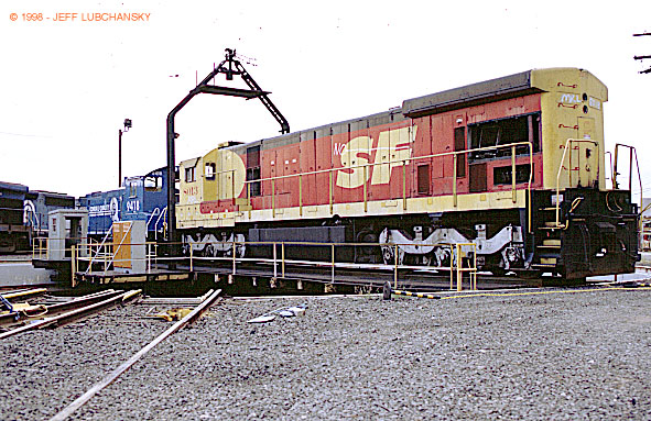 ATSF C30-7 8013